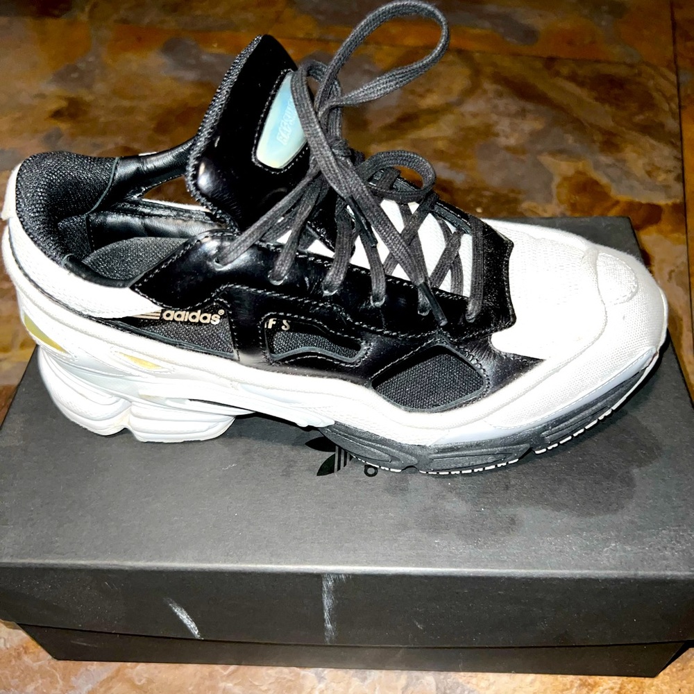 RAF simons black/white size 6.5